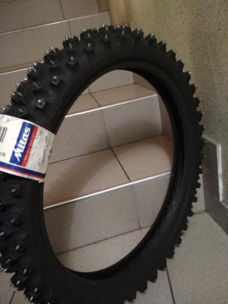 Покрышка шипованная Mitas C19 WF 70/100-17