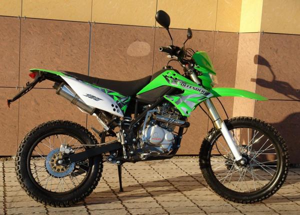 Мотоцикл Motoland Defender 150