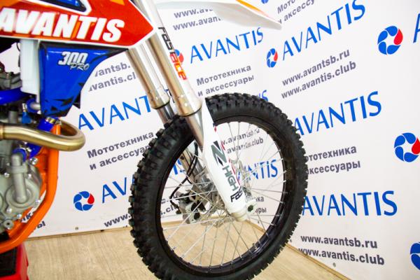 Мотоцикл Avantis Enduro 300 Carb Мотоцикл Avantis Enduro 300 Carb