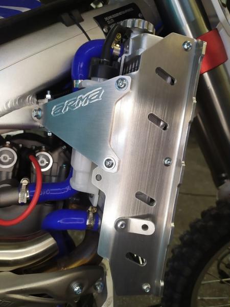 Защита радиаторов BSE M8