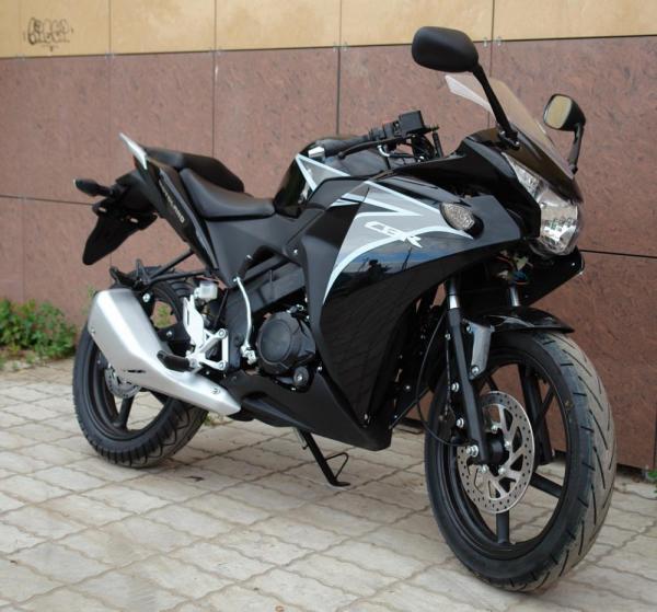 Мотоцикл Motoland CBR 250