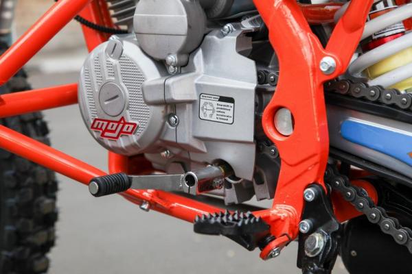 Мотоцикл BSE J2-250 19/16 STUNT Мотоцикл BSE J2-250 19/16 STUNT