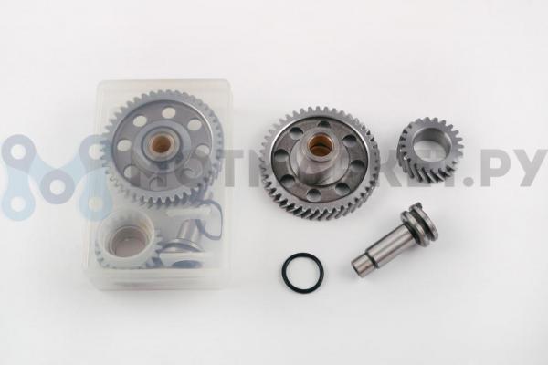 Распредвал CG150-200 нижний (компл. 2 шестерни+вал)