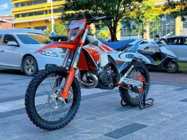 Мотоцикл Hengjian Z300 2T PRO (без прогрессии,KTM)