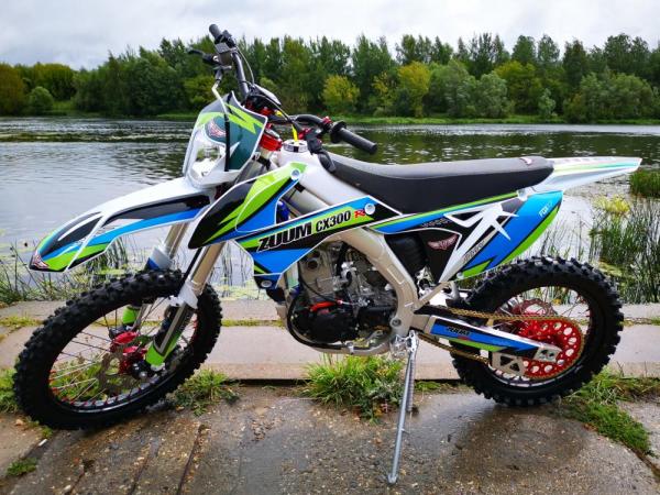Мотоцикл ZUUM CX300R