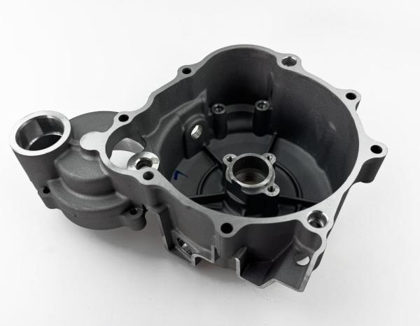 Крышка картера левая LX176MN YBS300