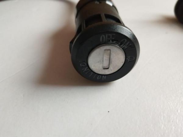 Замок зажигания 5 контактов