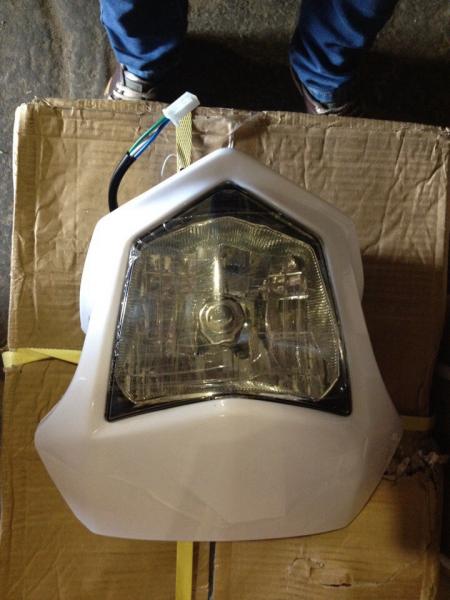 Фара + Обтекатель #1 (HONDA)