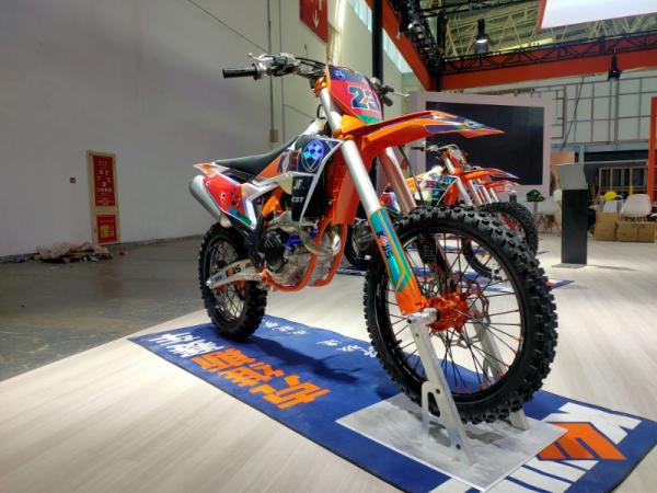 Мотоцикл KEWS K23 NX250 (с прогрессией) Мотоцикл KEWS K23 NX250 (с прогрессией)