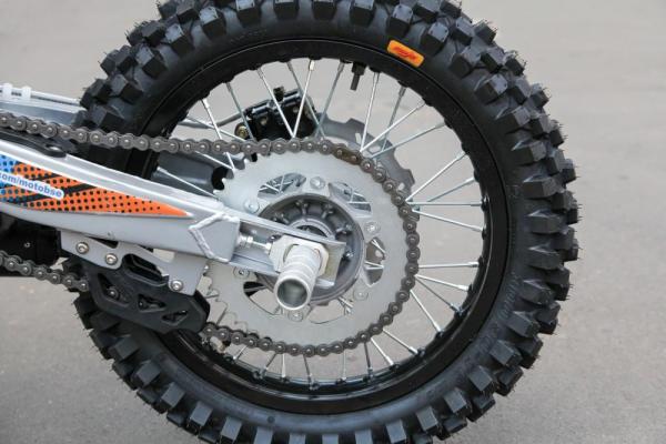 Мотоцикл BSE J2-250 19/16 STUNT Мотоцикл BSE J2-250 19/16 STUNT