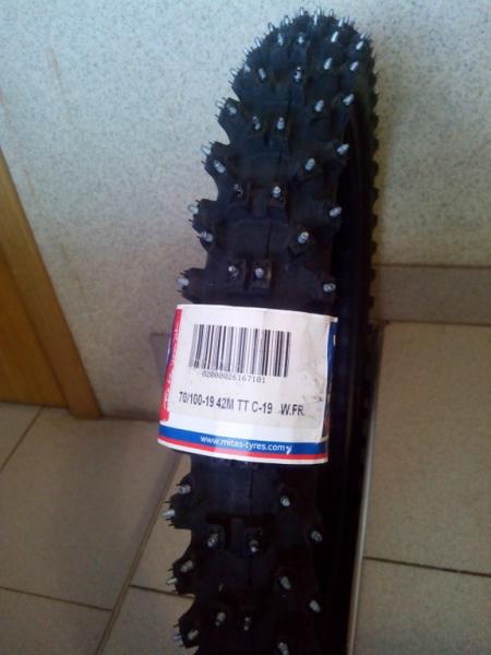 Покрышка шипованная Mitas С19WF 70/100-19 