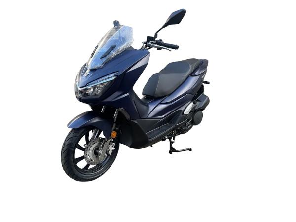 Скутер VENTO PCX – 200cc