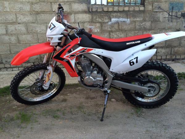 Мотоцикл Motoland XR 250 FA Мотоцикл Motoland XR 250 FA