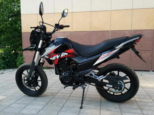 Мотоцикл Motoland SEVEN 250 Мотоцикл Motoland SEVEN 250