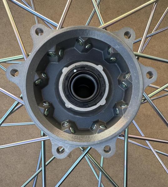 Обод (диск) UNISON 21" передний алюминий 7116, тип HONDA (1.6-R21 d=20mm) (черный, 36 спиц)