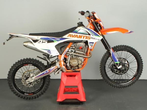 Мотоцикл AVANTIS A5 LUX (172 FMM) с ПТС