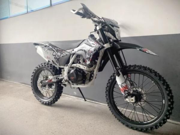 Мотоцикл BSE Z10 L  Мотоцикл BSE Z10 L