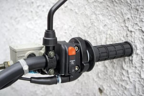 Мотоцикл BSE Z6 Y (ПТС) (020) Мотоцикл BSE Z6 Y (ПТС) (020)